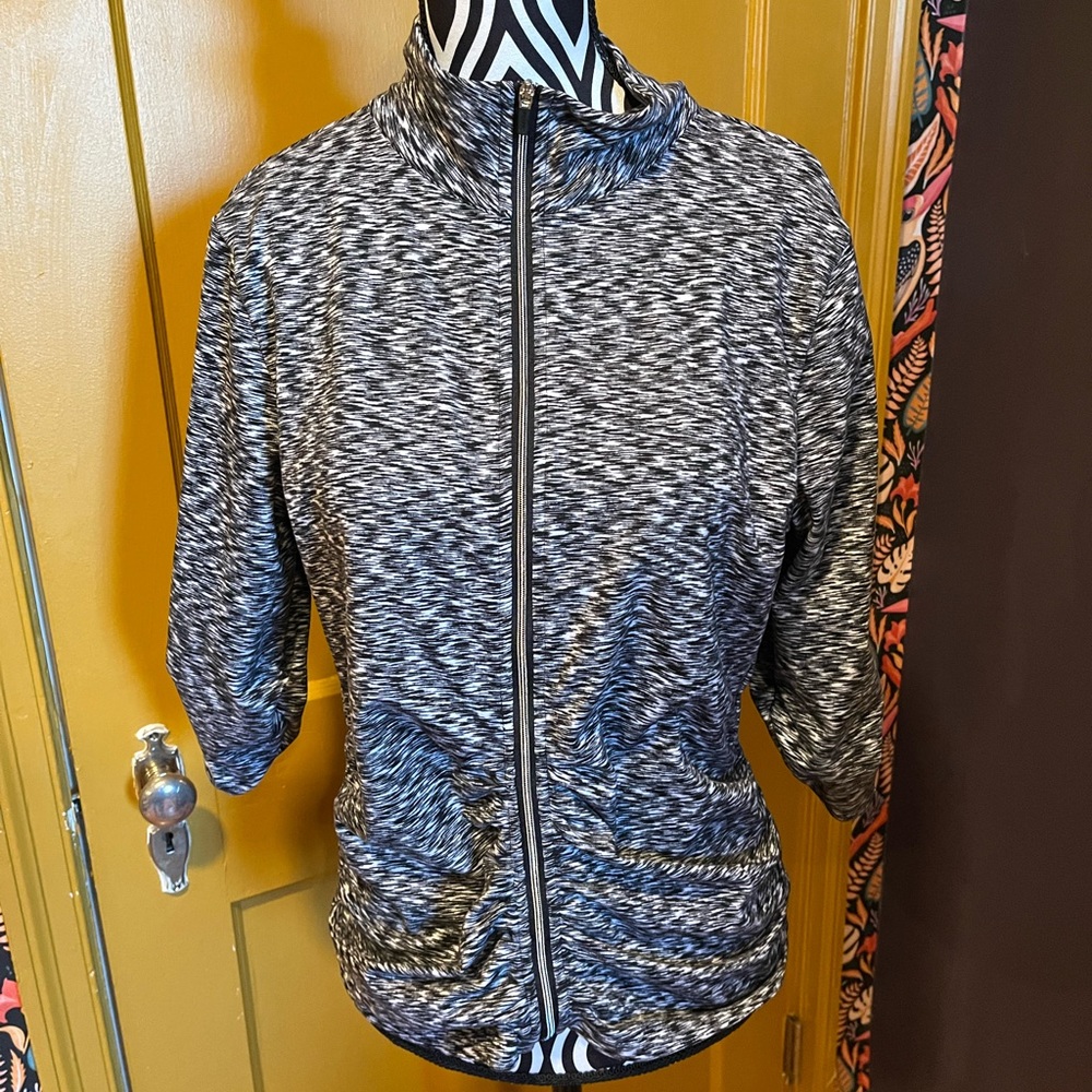 Calvin Klein Performance Grey/Black 3/4 sleeve zip up Size L